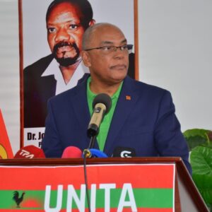 Presidente da UNITA, Adalberto Costa Júnior, durante o discurso de abertura da IV Reunião Ordinária da Comissão Política do Partido